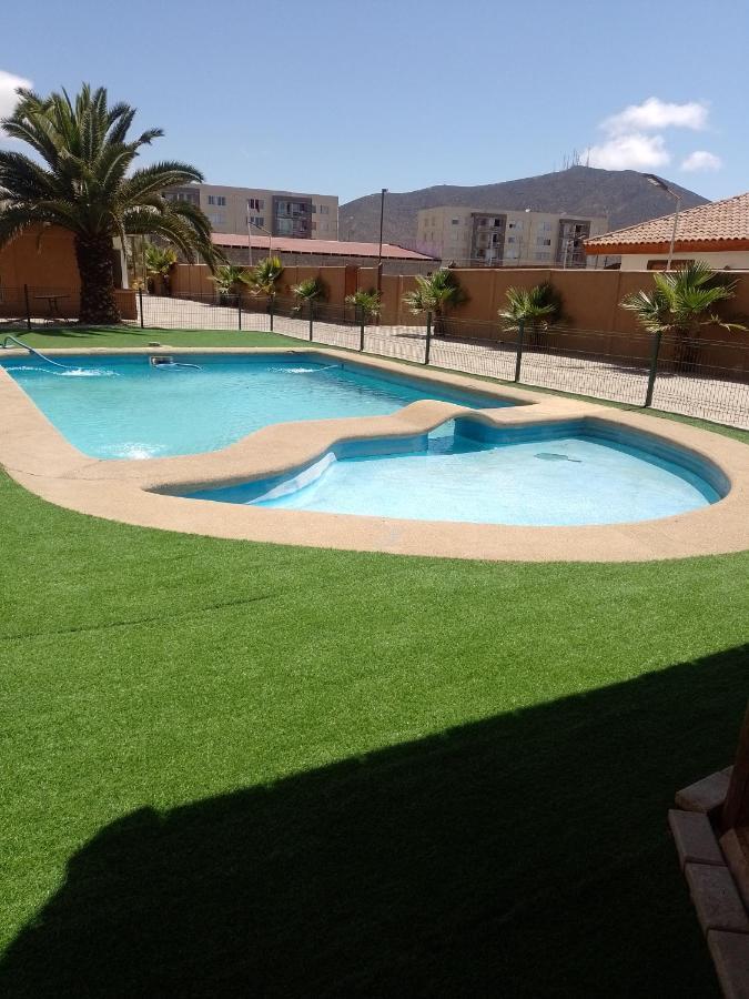 Cabanas Con Piscina Donde Thomas La Serena Bagian luar foto